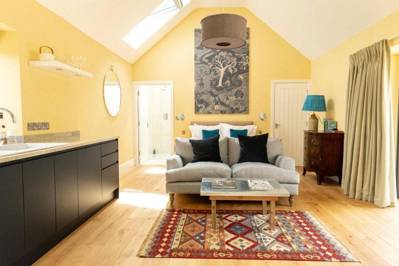 Meadow Barn Villa แอ็กซ์มินสเตอร์ ภายนอก รูปภาพ