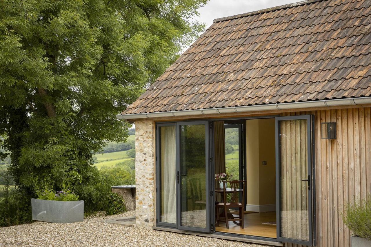 Meadow Barn Villa แอ็กซ์มินสเตอร์ ภายนอก รูปภาพ